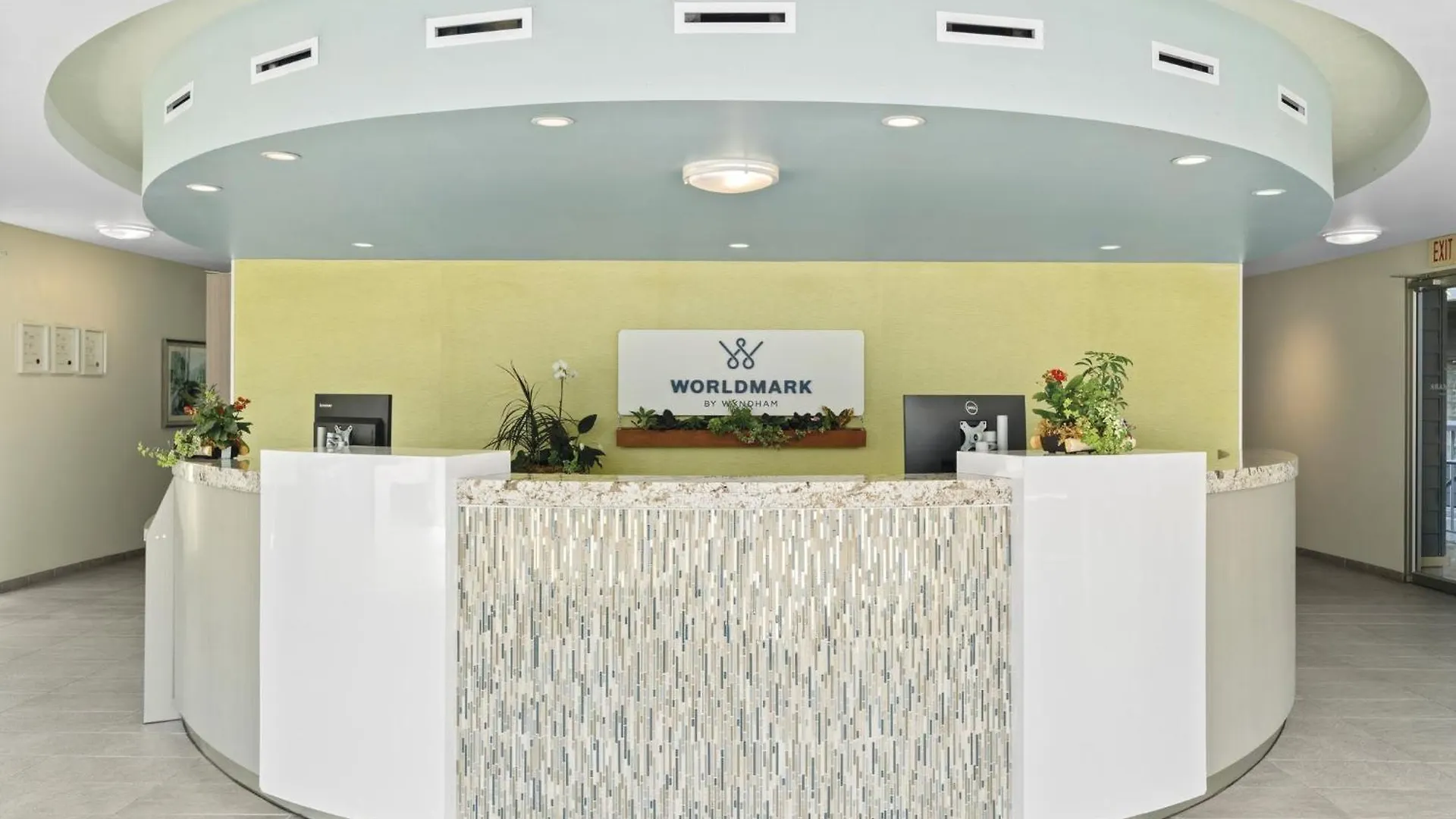 Resort Worldmark Victoria Hotel