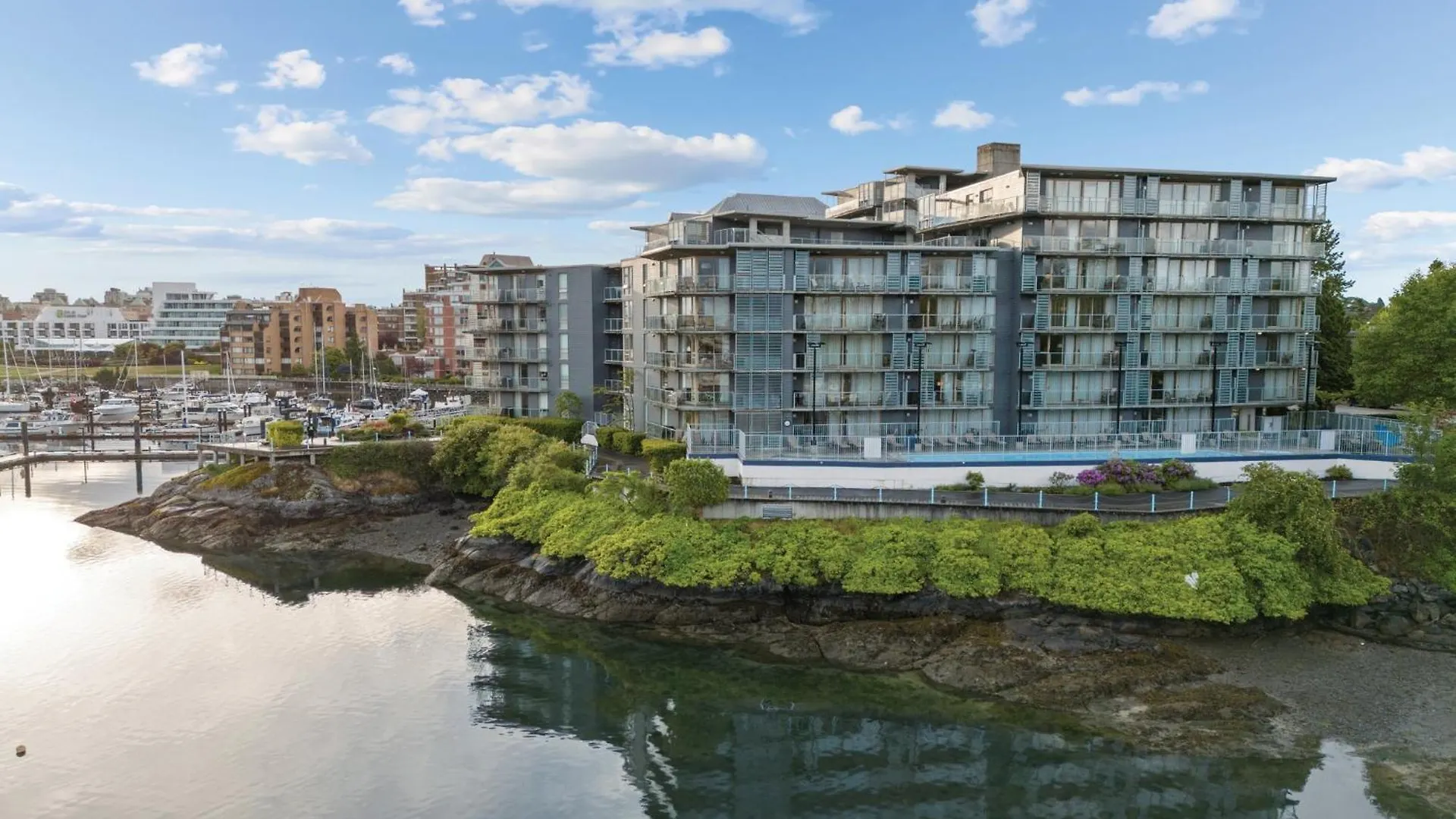 Worldmark Victoria Hotel